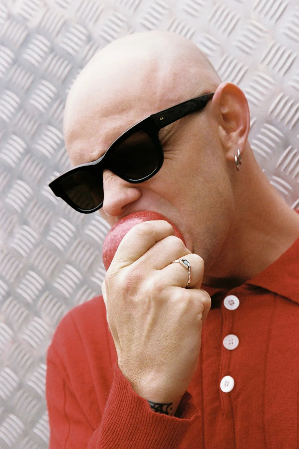 Brut - Black Polished / Polarised