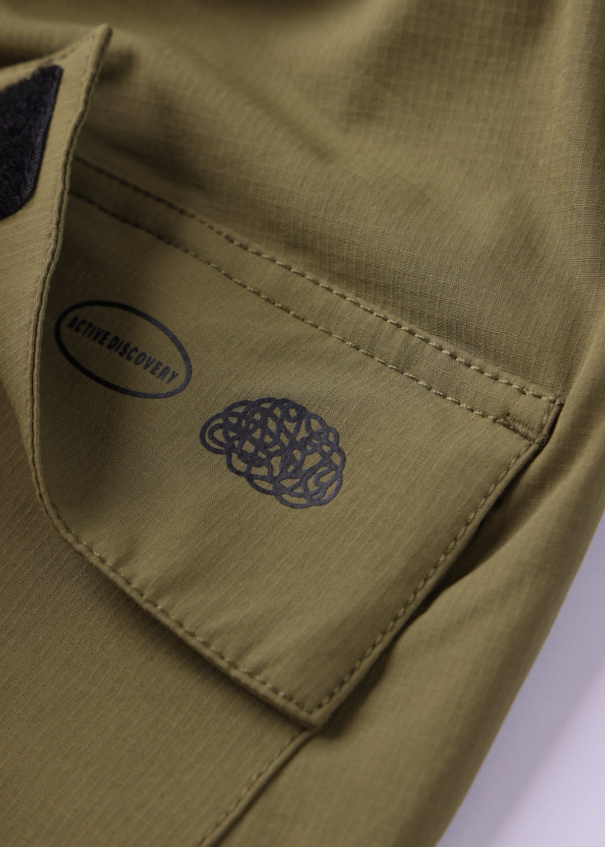 DAILY GRIND 20" SHORT : OLIVE