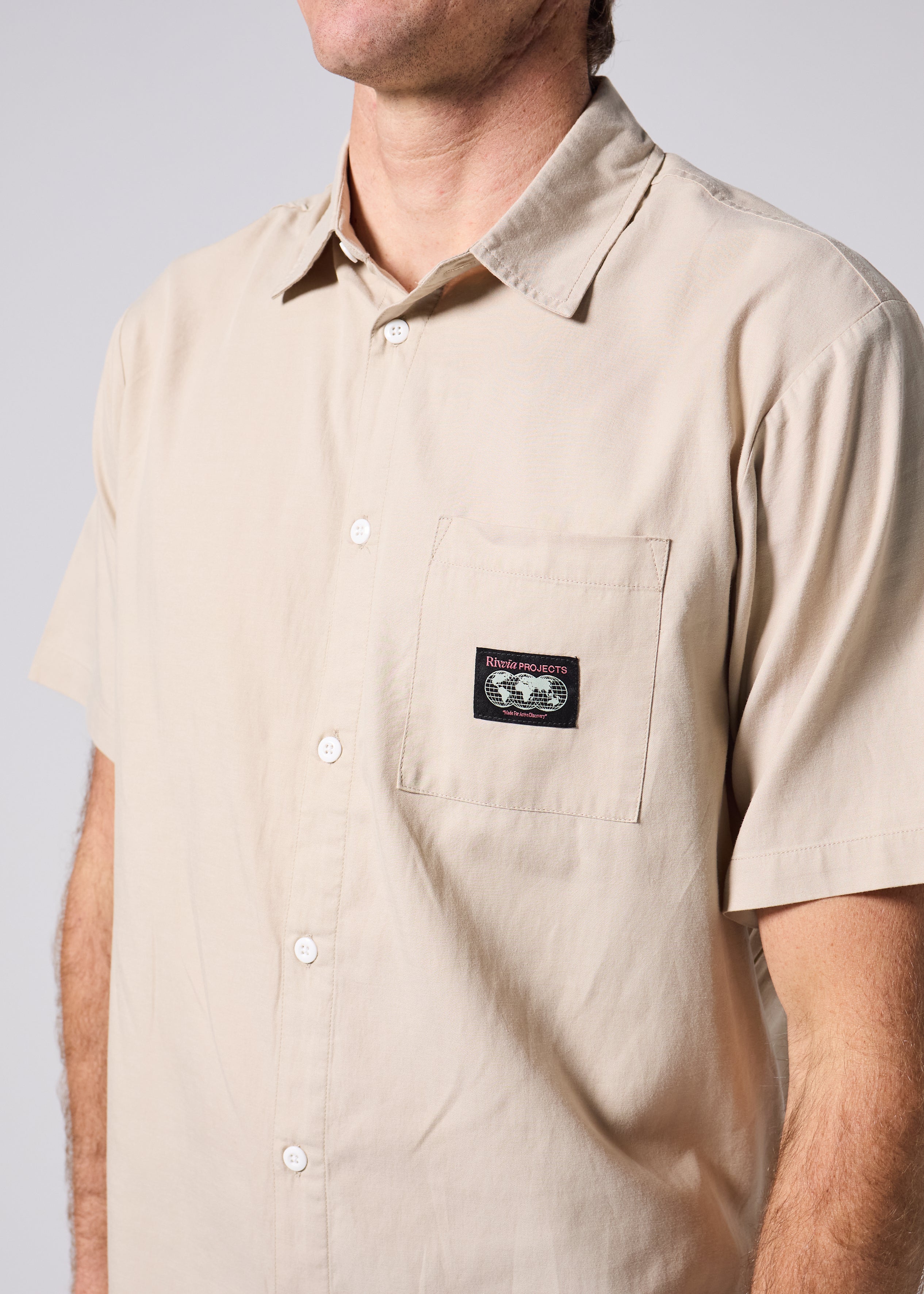VV WORLD CONNECTION SS SHIRT : BONE
