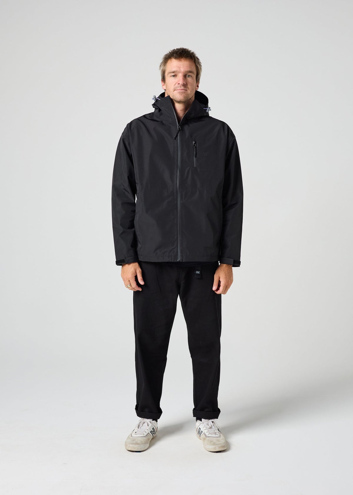 DISCOVERY WATERPROOF JACKET : BLACK