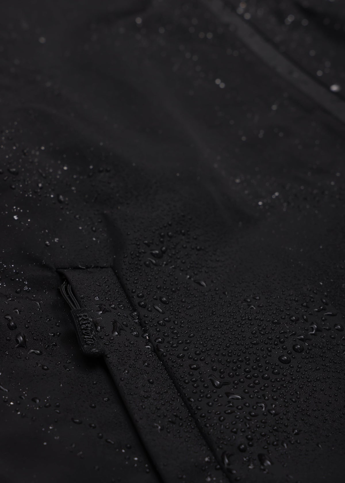 DISCOVERY WATERPROOF JACKET : BLACK